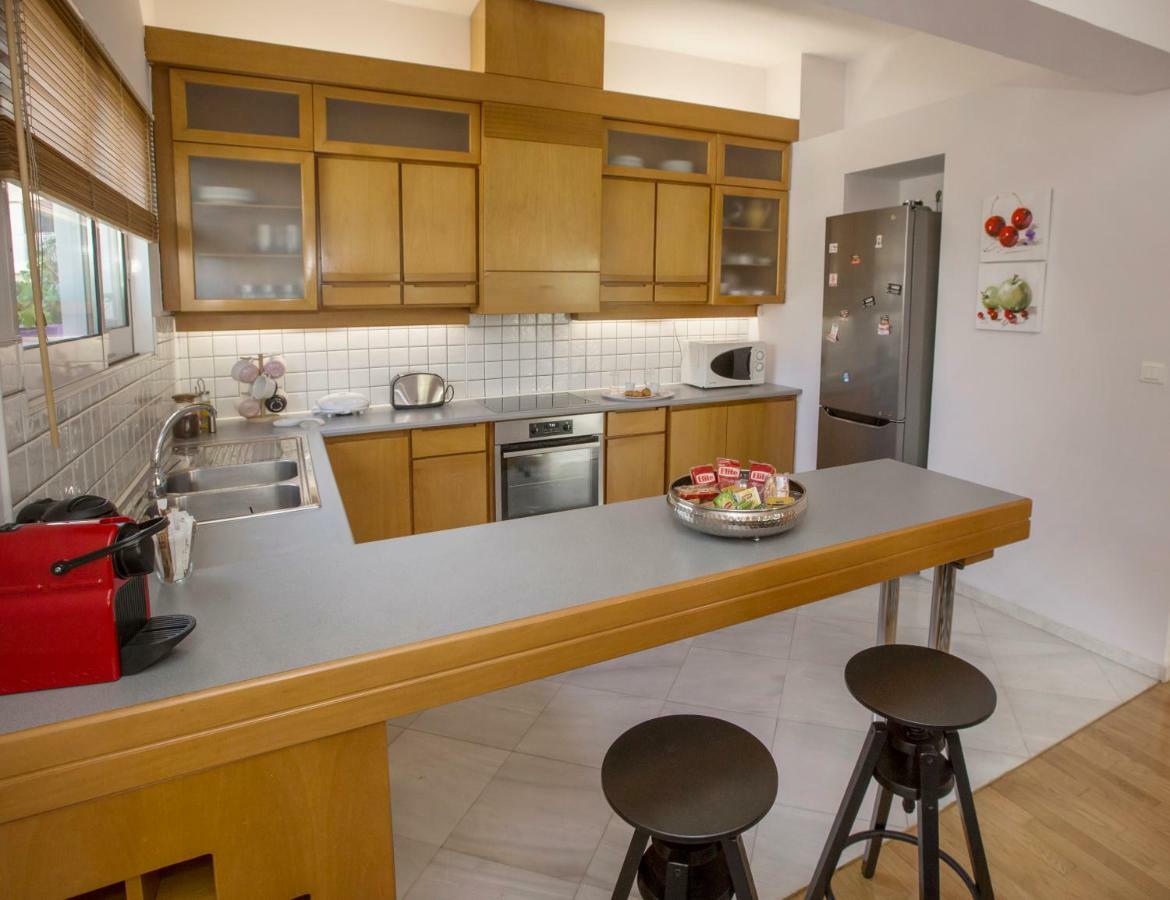 Familygroupflat Lägenhet Aten Exteriör bild