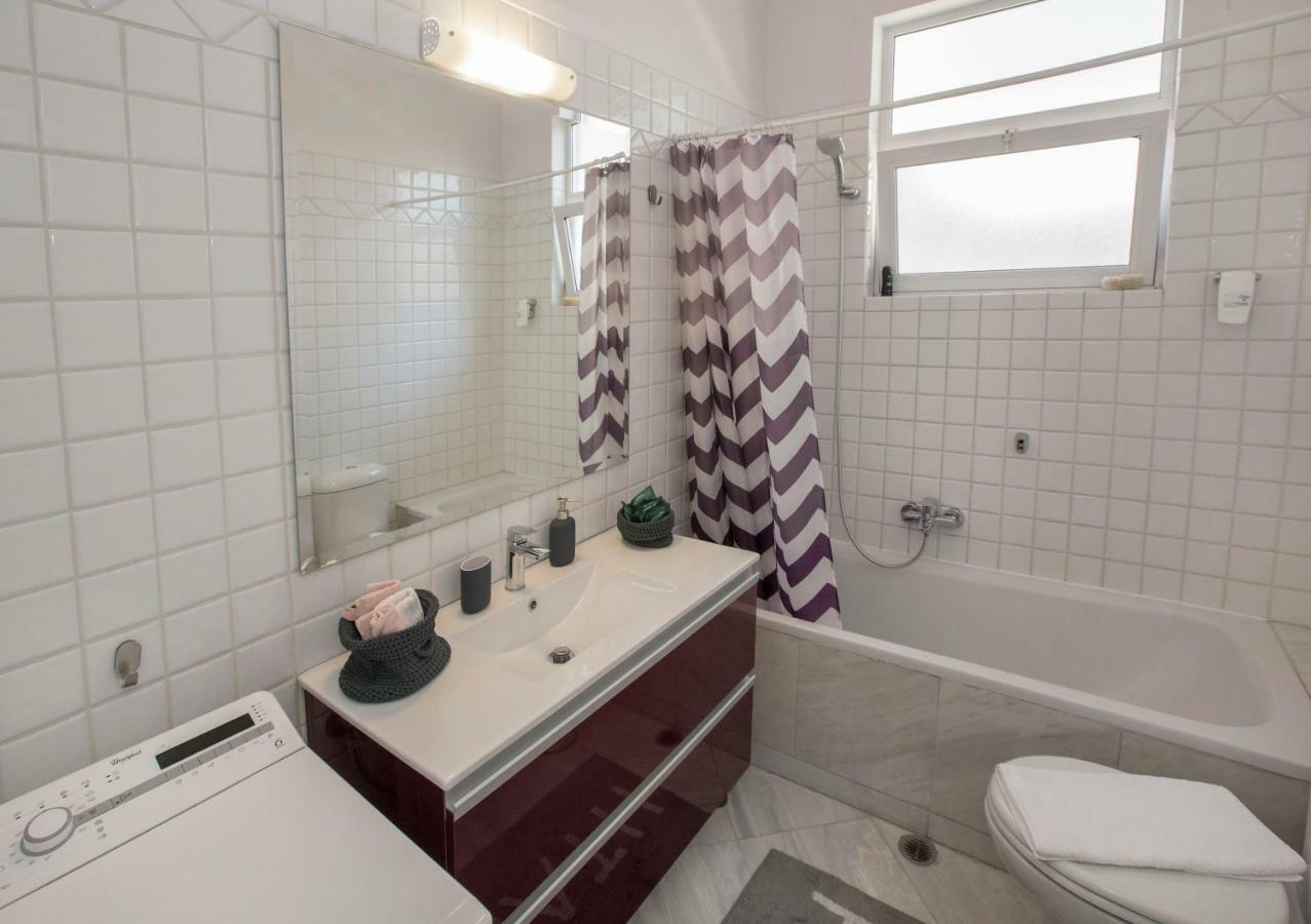 Familygroupflat Lägenhet Aten Exteriör bild